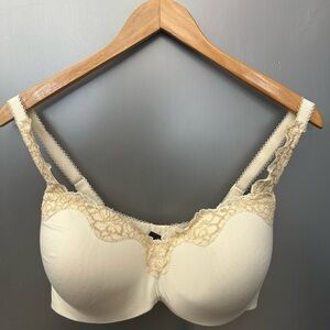 Le Mystere Cream Lace Trim Bra